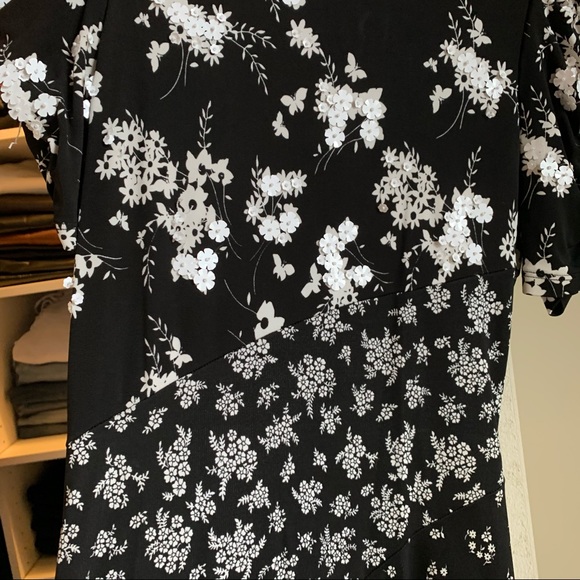 Michael Kors 3D Floral Sequined Dress - Picture 10 of 10